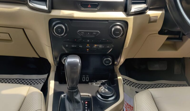 Ford Endeavour 3.2L 4×4 AT Titanium full