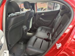 Mercedes GLA 200 Sport full