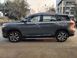 MG HECTOR  SAVVY PRO full