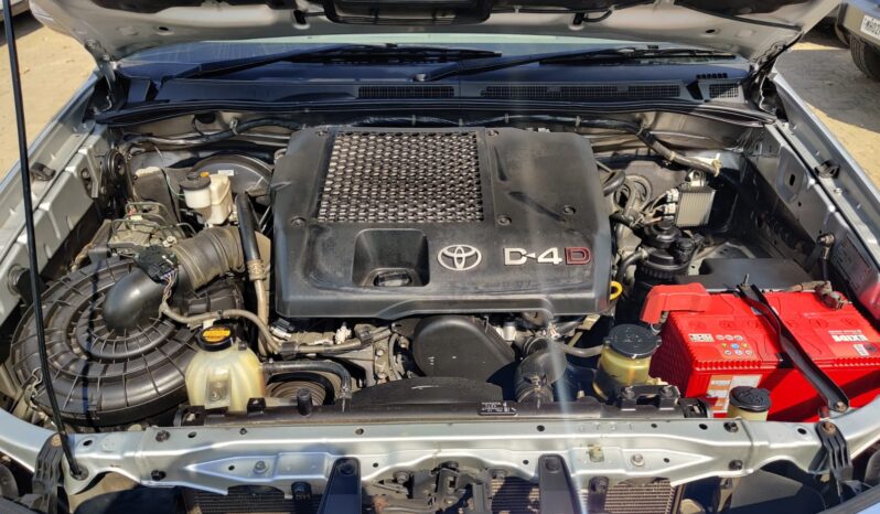 Toyota Fortuner 3.0L 4×2 full