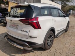 Mahindra XUV700 AX7 LUX PACK 7 STR full