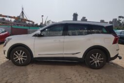 Mahindra XUV700 AX7 LUX PACK 7 STR full