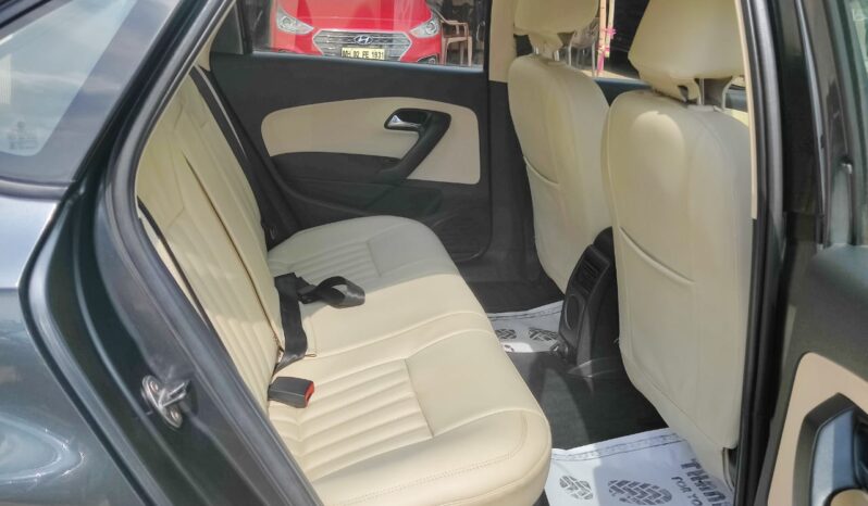 Skoda Rapid 1.6 MPI Active full