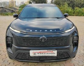 Tata Safari Accomplished Plus Dark