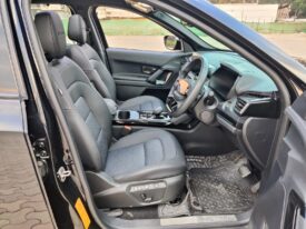 Tata Safari Accomplished Plus Dark