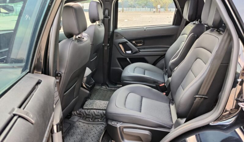 Tata Safari Accomplished Plus Dark full