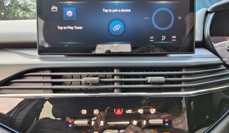 Tata Safari Accomplished Plus Dark full