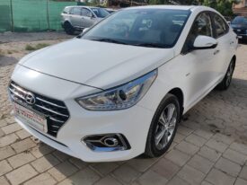 Hyundai Verna 1.6 VTVT SX+