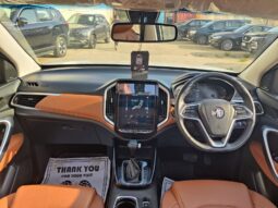 MG Hector Plus CVT Sharp full