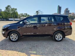 Toyota Innova Crysta 2.4 V 8STR full