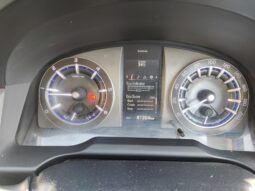 Toyota Innova Crysta 2.4 V 8STR full