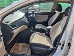 Hyundai Verna 1.6 VTVT SX+ full