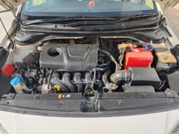 Hyundai Verna 1.6 VTVT SX+ full