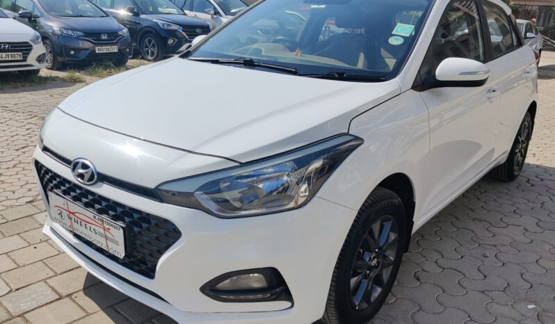 Hyundai i20 Asta CVT full
