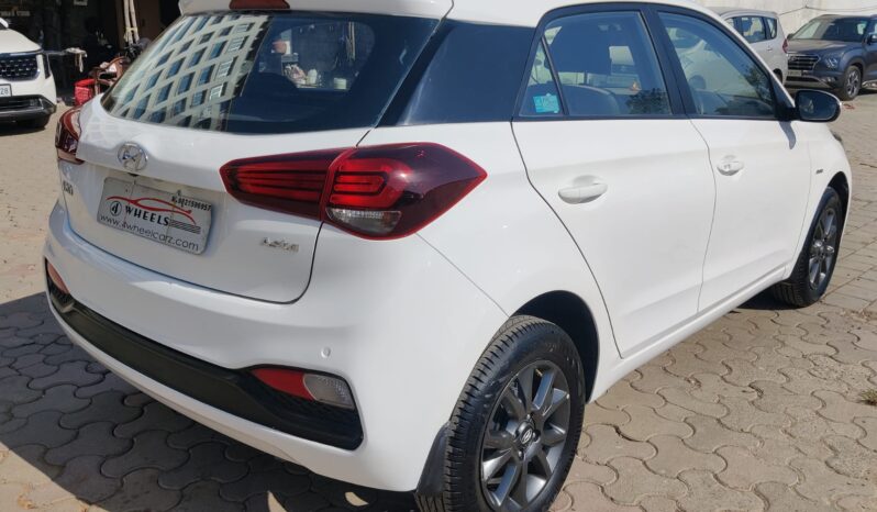Hyundai i20 Asta CVT full