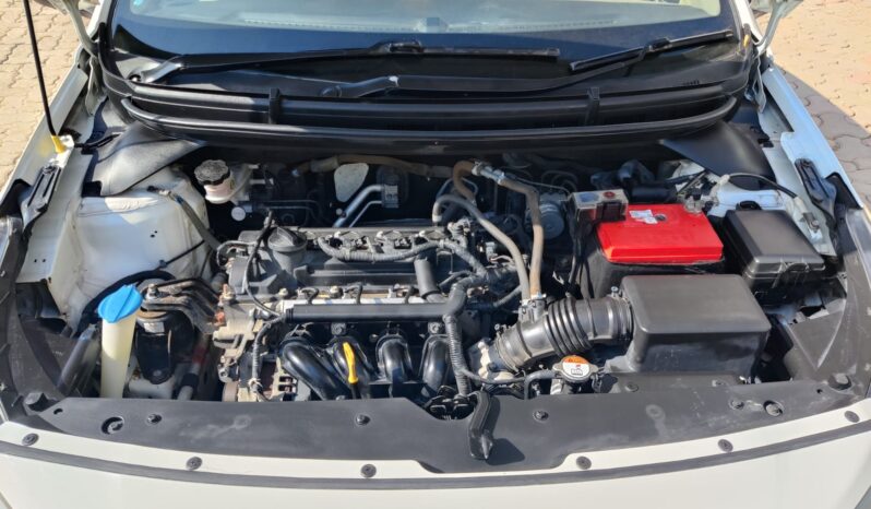 Hyundai i20 Asta CVT full