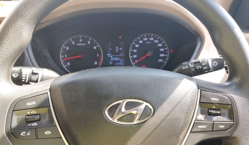 Hyundai i20 Asta CVT full