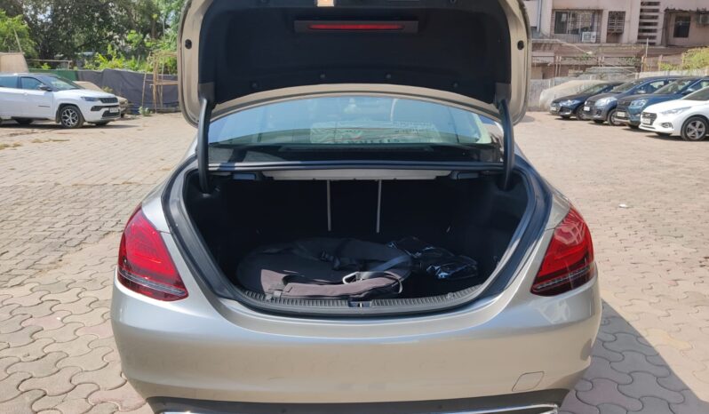Mercedes C Class C220 D full