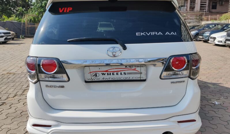 Toyota Fortuner 3.0 L 2WD full