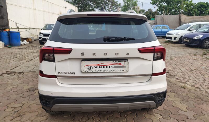 Skoda Kushaq Style 1.0 TSI full