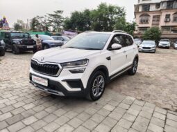 Skoda Kushaq Style 1.0 TSI full