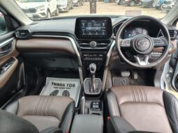 Toyota Urban Cruiser Hyryder V Hybrid full