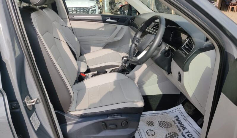 Volkswagen Tiguan 2.0 Tsi Elegance full