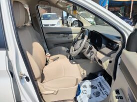 Maruti Ertiga VXI{O}