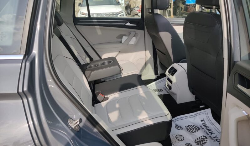 Volkswagen Tiguan 2.0 Tsi Elegance full