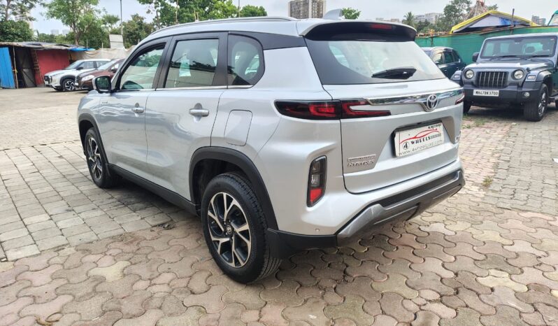 Toyota Urban Cruiser Hyryder V Hybrid full