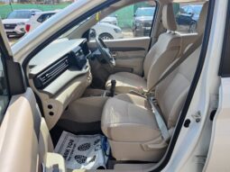 Maruti Ertiga VXI{O} full
