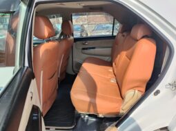Toyota Fortuner 3.0 L 2WD full