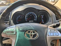 Toyota Fortuner 3.0 L 2WD full