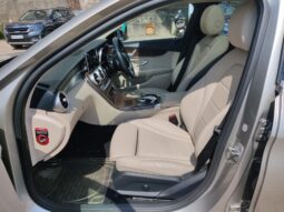 Mercedes C Class C220 D full