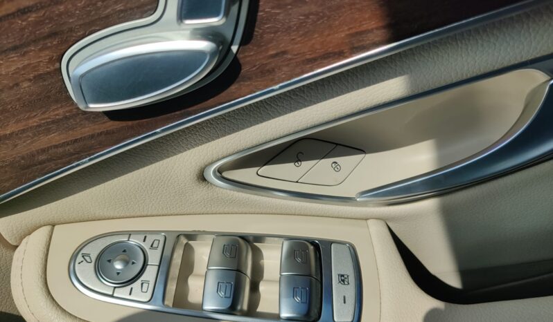 Mercedes C Class C220 D full