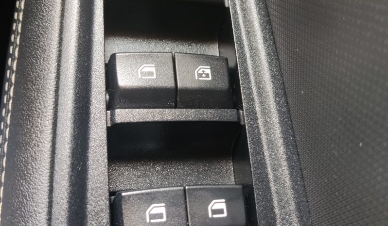 Kia Sonet 1.0 DCT HTX full