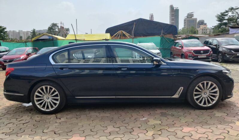 BMW 7 Series 730 LD Signature full