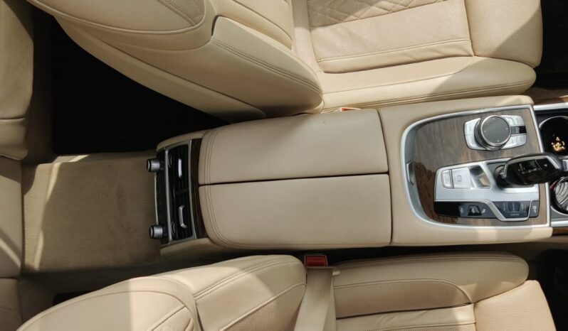 BMW 7 Series 730 LD Signature full