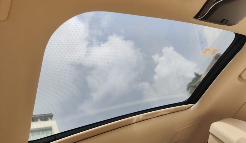 BMW 7 Series 730 LD Signature full