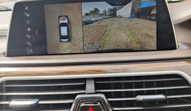 BMW 7 Series 730 LD Signature full