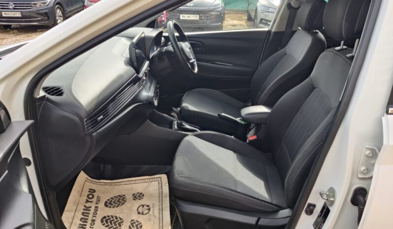 Hyundai i20 Asta(O) 1.2 IVT full
