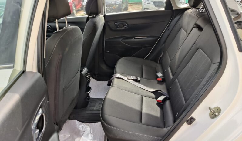 Hyundai i20 Asta(O) 1.2 IVT full