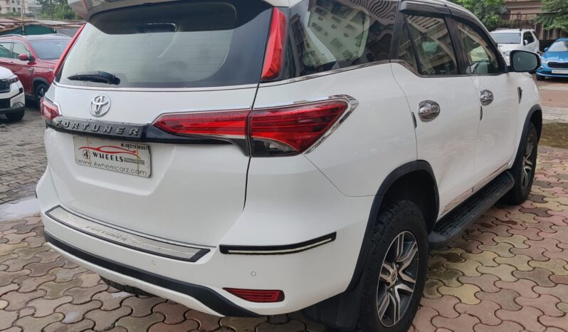 Toyota Fortuner 4×2 full