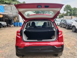 Mahindra XUV 300 W6 full