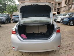 Toyota Corolla Altis 1.8 G full