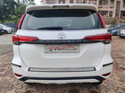Toyota Fortuner 4×2 full