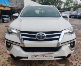 Toyota Fortuner 4×2