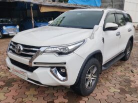 Toyota Fortuner 4×2