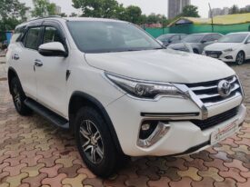 Toyota Fortuner 4×2