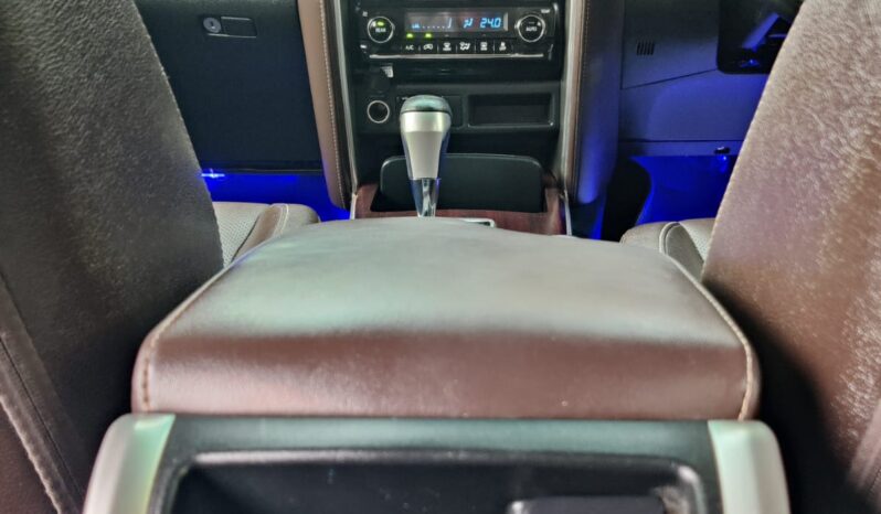 Toyota Fortuner 4×2 full